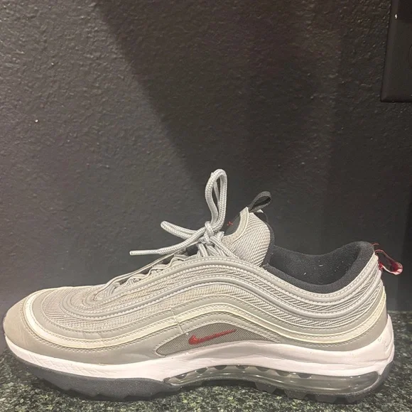 Rare Nike Air Max 97 Golf Silver bullet size 9.5 men’s